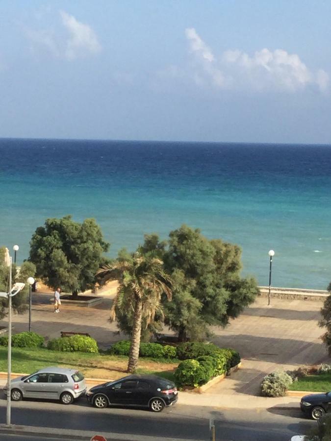 Blue Elegance City Center Heraklion Apartment Dış mekan fotoğraf