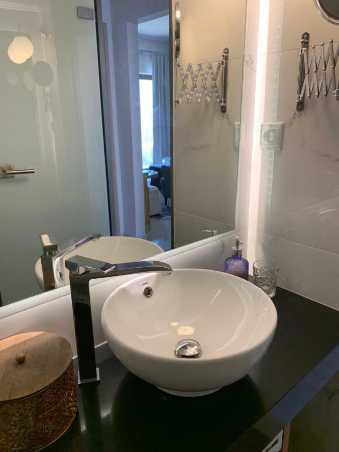 Blue Elegance City Center Heraklion Apartment Dış mekan fotoğraf